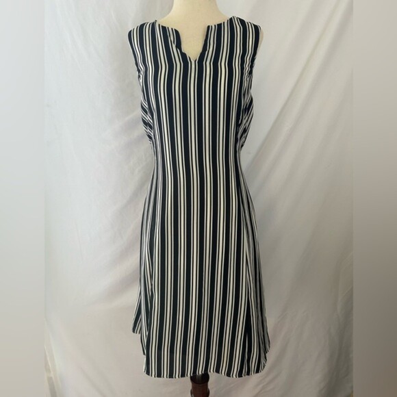 Banana Republic Stripe dress - Picture 1 of 7